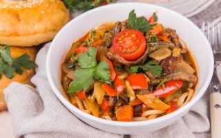 Блюдо восточной кухни – лагман из баранины