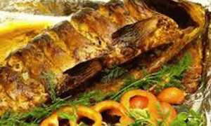 Карп в духовке: рецепт с картошкой, грибами, томатами